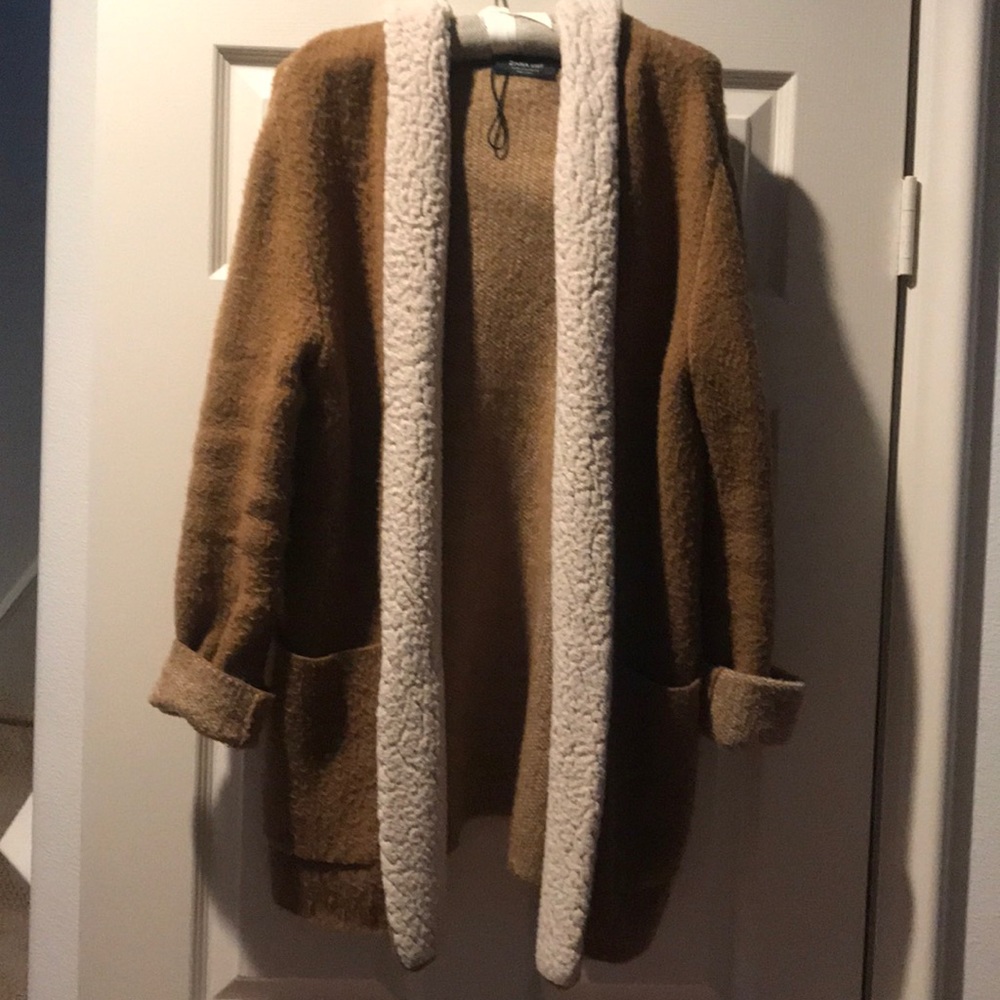 Zara knit sweater medium